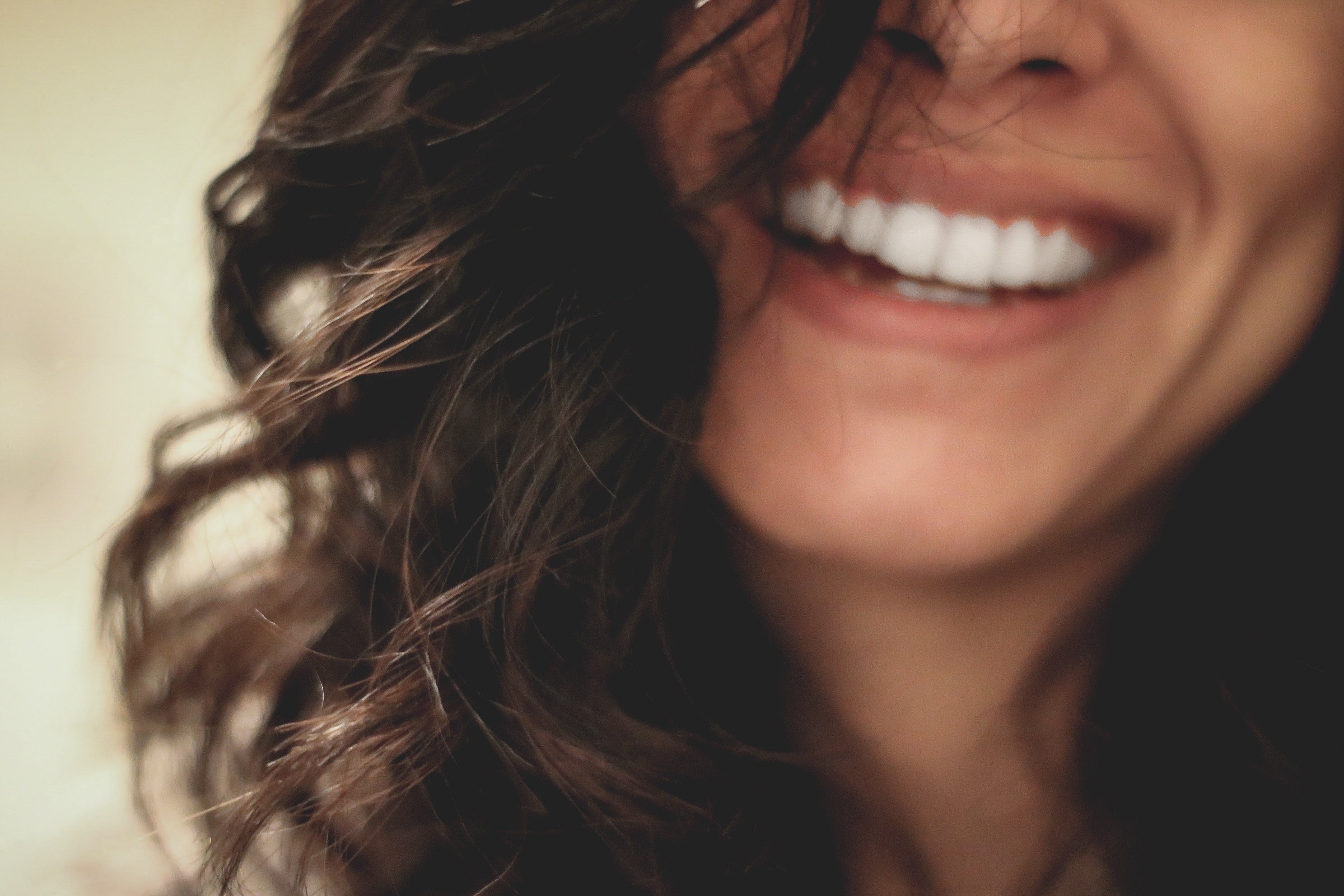The lowdown on illegal Tooth Whitening
